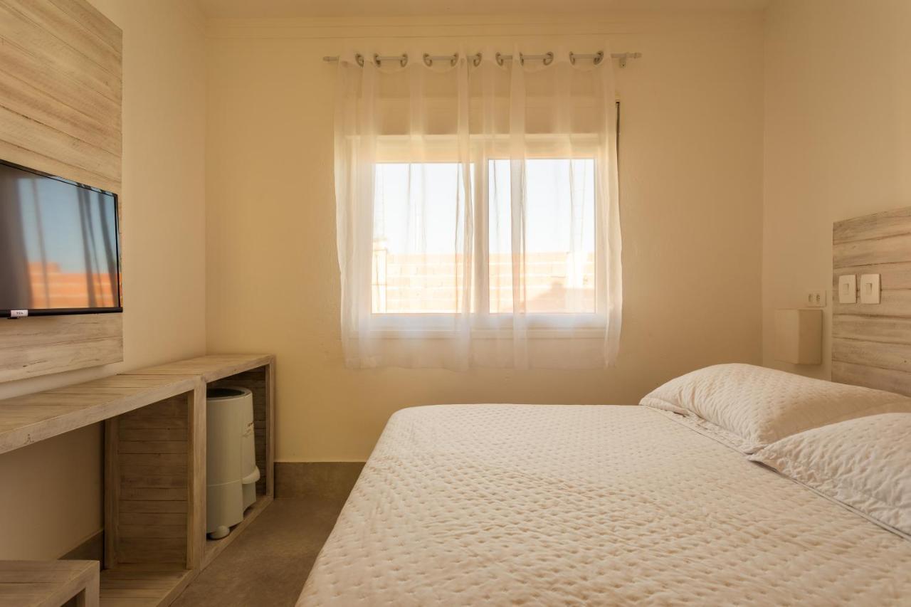 Casa D'Aroeira Residencial Boutique - Centro De Juquei - 2 Quadras Do Mar - Servico De Praia - Roupa De Cama 600 Fios Algodao Egipcio - Toalhas Banho E Praia - Tudo Novo - Estacionamento Interno - Cozinha - Consulte Unidades Com Ofuro Hidro E Cromote 외부 사진