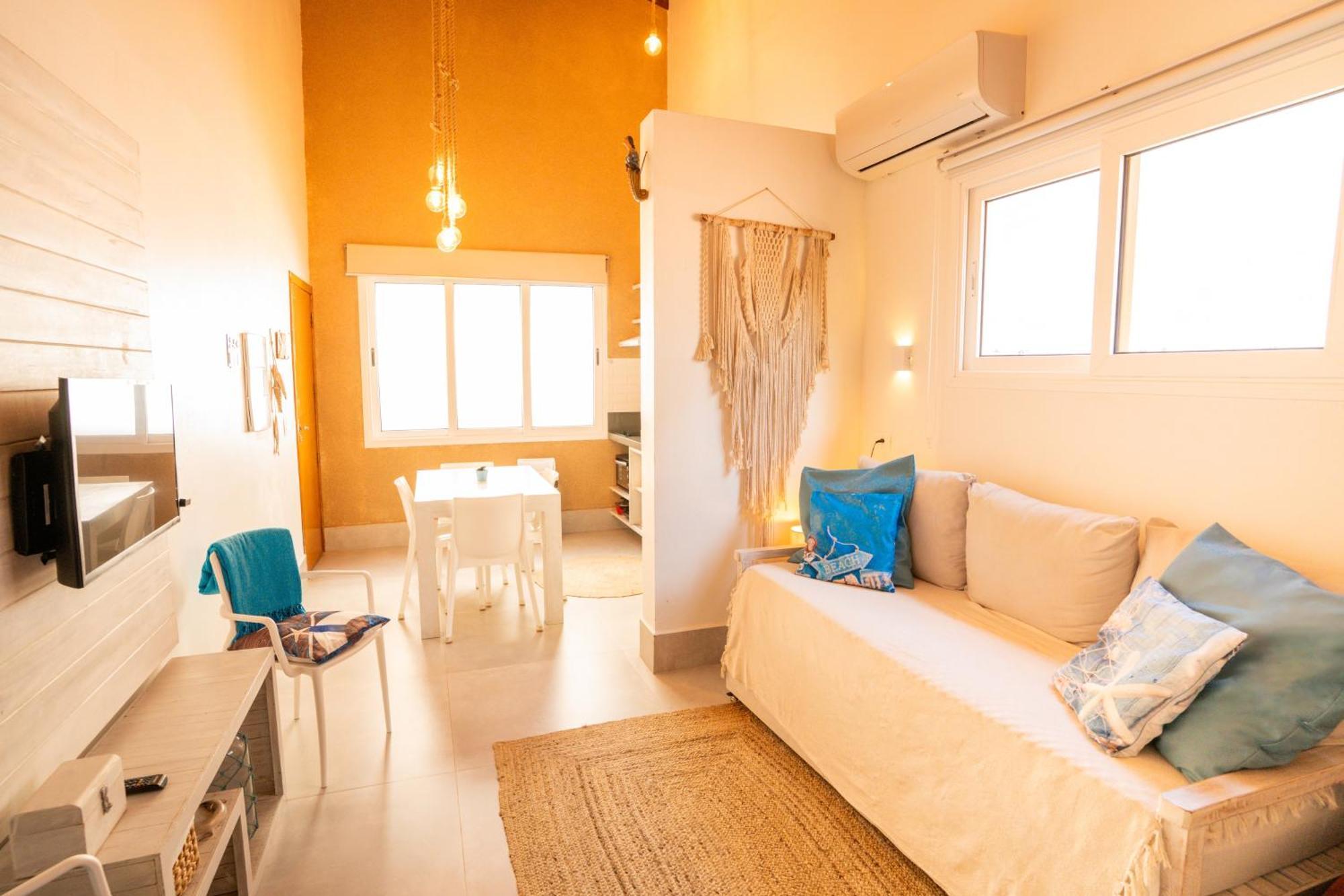 Casa D'Aroeira Residencial Boutique - Centro De Juquei - 2 Quadras Do Mar - Servico De Praia - Roupa De Cama 600 Fios Algodao Egipcio - Toalhas Banho E Praia - Tudo Novo - Estacionamento Interno - Cozinha - Consulte Unidades Com Ofuro Hidro E Cromote 외부 사진